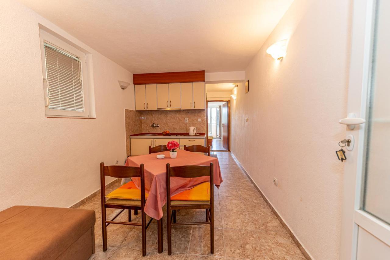 Apartment Knezevic Petrovazzo Esterno foto