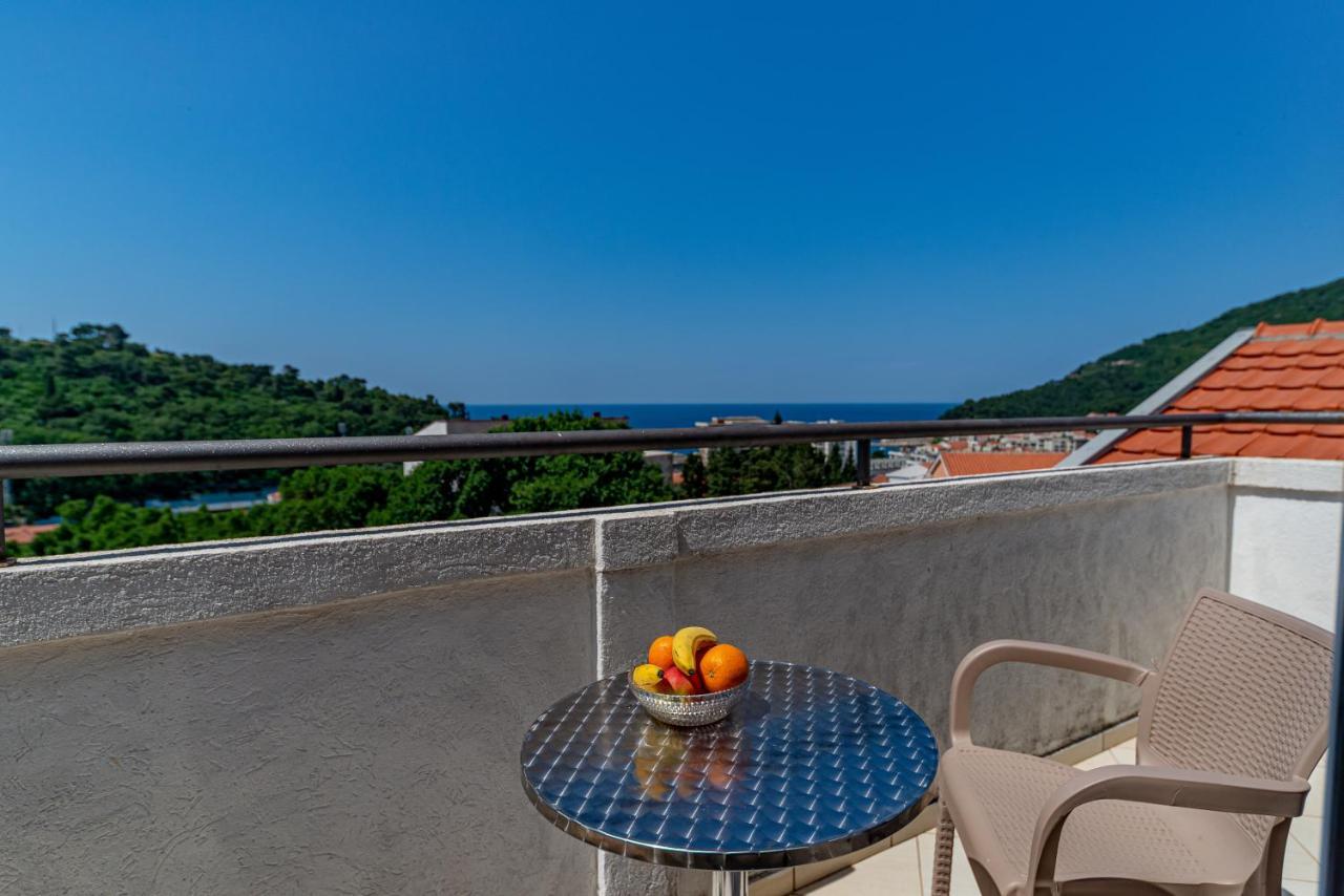 Apartment Knezevic Petrovazzo Esterno foto