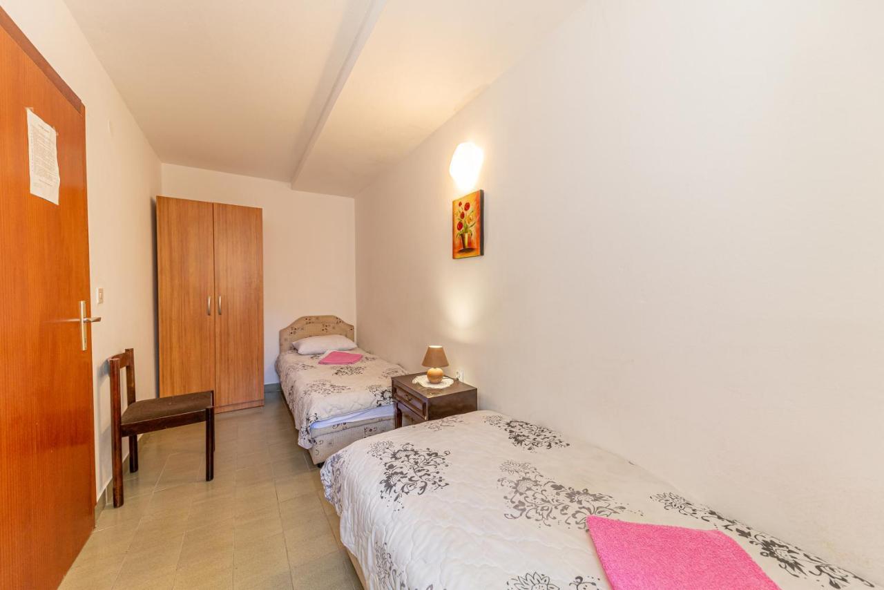 Apartment Knezevic Petrovazzo Esterno foto