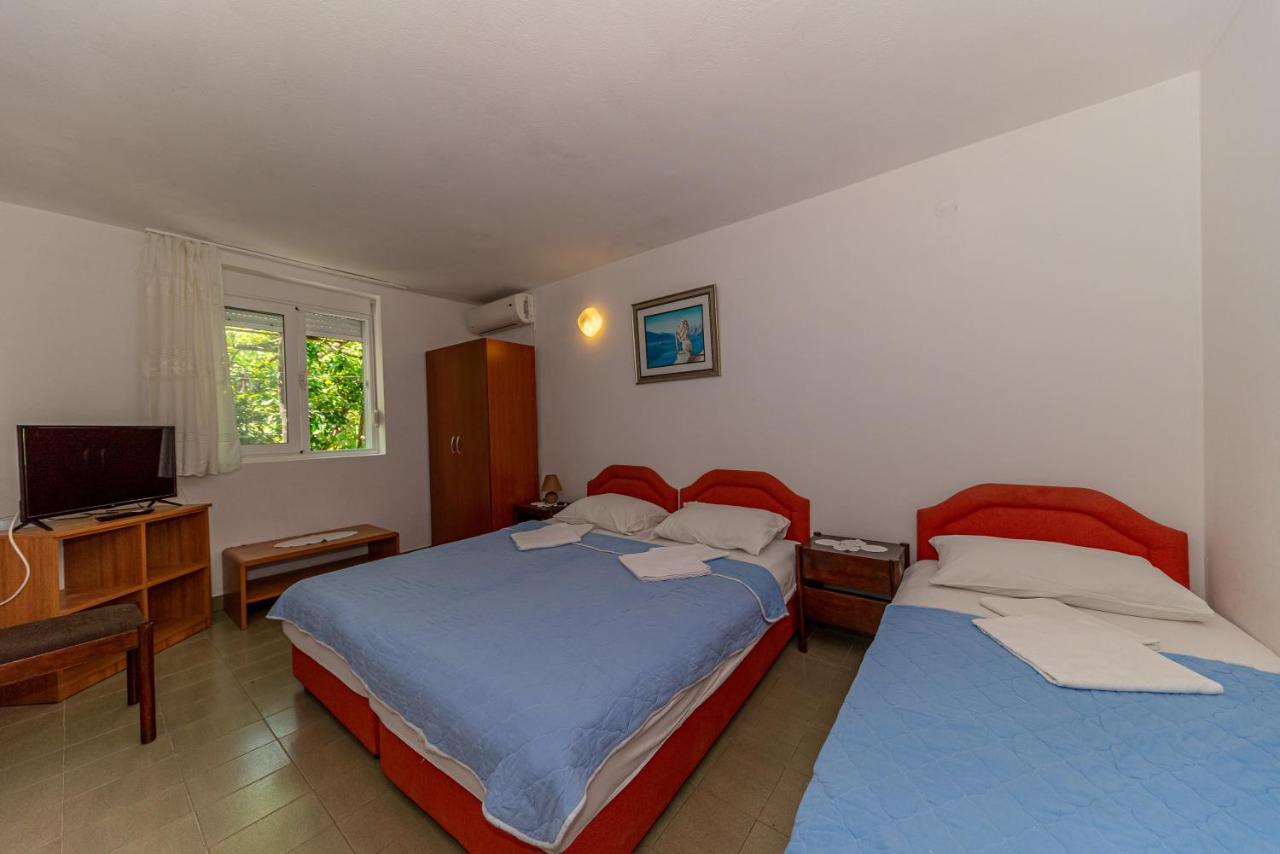 Apartment Knezevic Petrovazzo Esterno foto